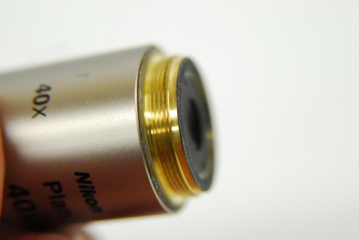 Used Nikon Plan Fluor 40X/0.75 DIC M/N2 ∞/0.17 WD 0.72 Microscope Objective