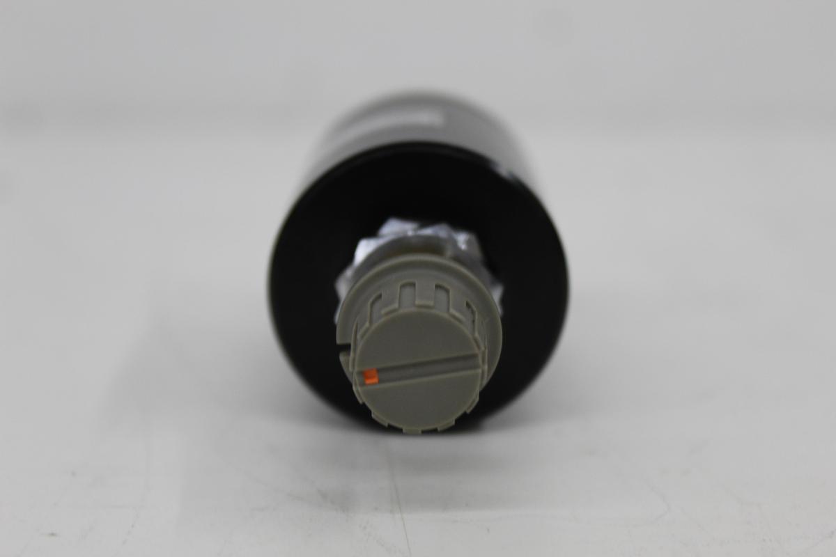 Used Shimadzu 221-41463-91 Manual Pressure Regulator Bellows Valve GC-17A