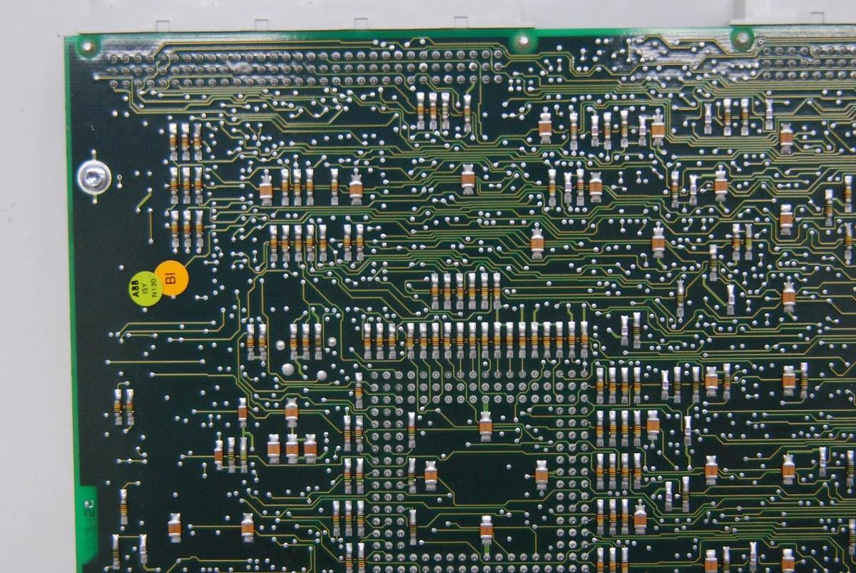 Used ABB DSQC 325 3HAB2241-1 Circuit Board