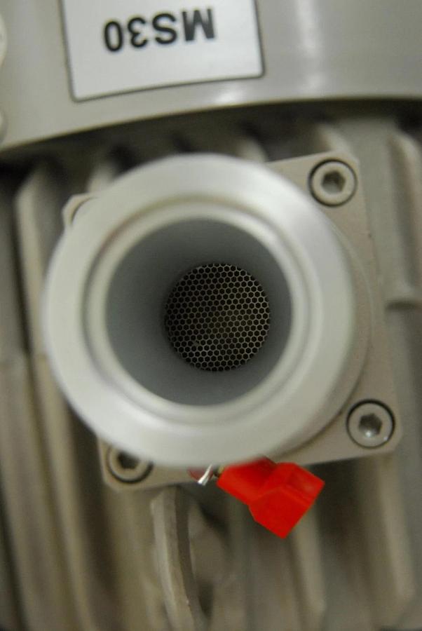 Used Varian MS30 8499225R001 0370408503 Mono-Stage Rotary Vane Vacuum Pump (200-240V)