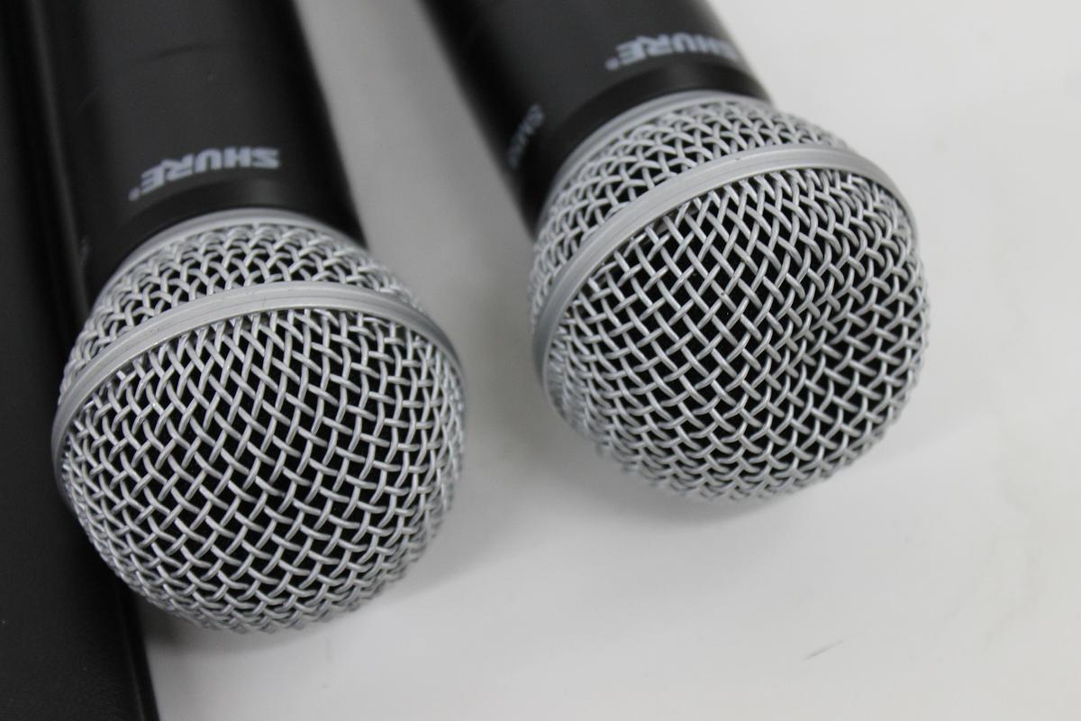 Used Set of 2x Shure SLX4 Wireless Receiver w/ 2x SLX2 Microphones
