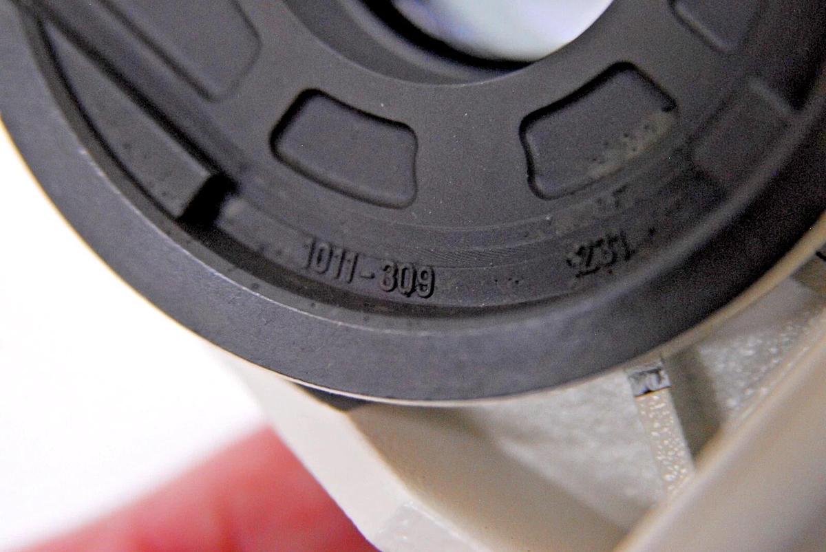 Used Zeiss 1016-201 Condenser Substage W/ 1121-813 Rotatable Polarizer D - Axiovert