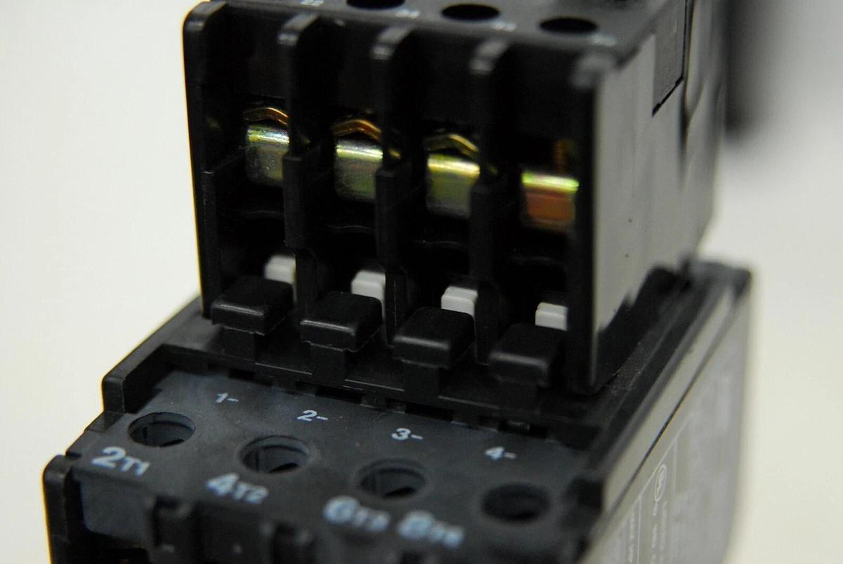 Used ABB BC25 Contactor W/ ABB BC25-40-31 Contact Block