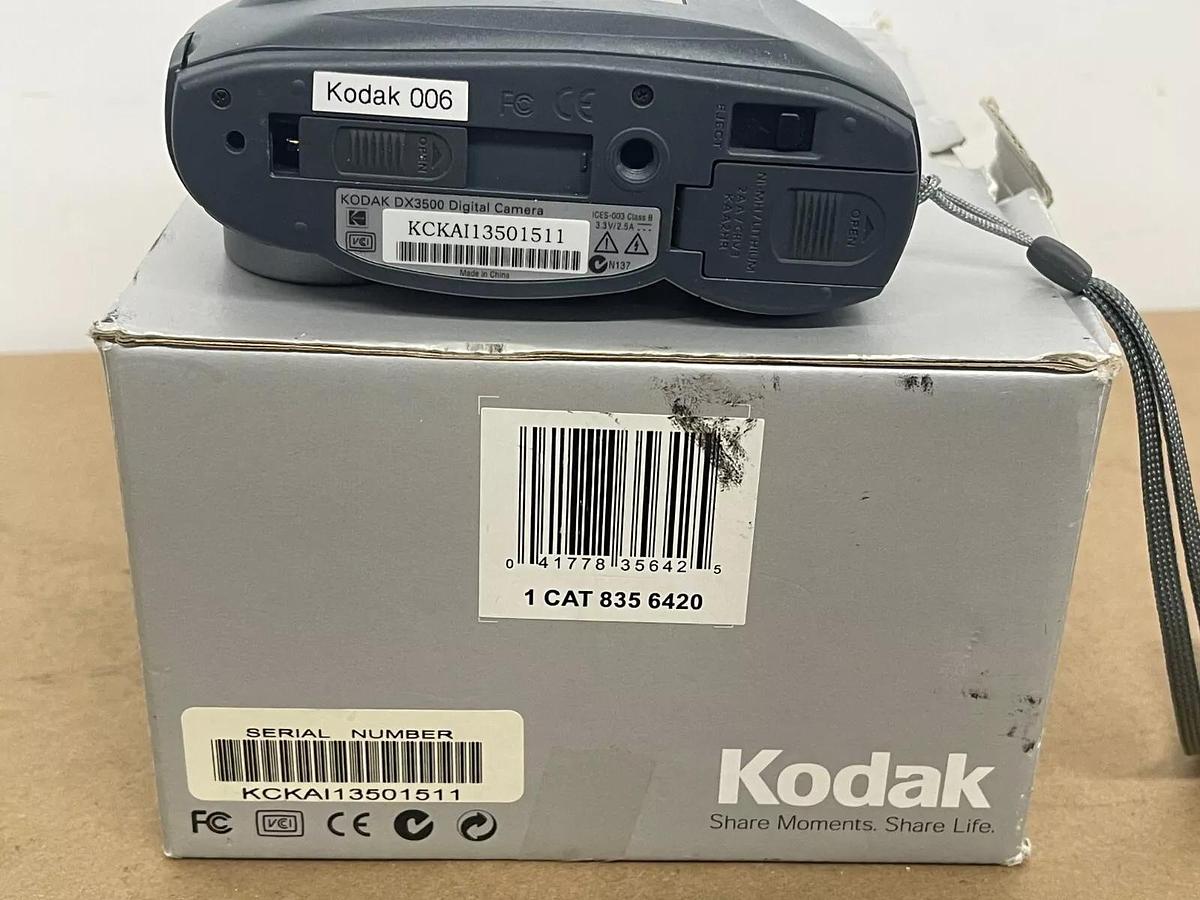 Used Kodak EasyShare DX3500 2.2MP Digital Camera W/ Dock and Accessories 41778356425