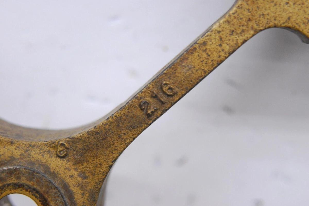 Used IEC 216 Swing-Out Rotor W/ 4x 378-S Buckets and Inserts