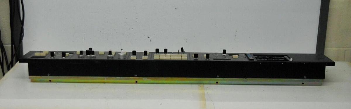 Used Hitachi SEM Control Panel A 15806504, B 535-5502, C 535-5510