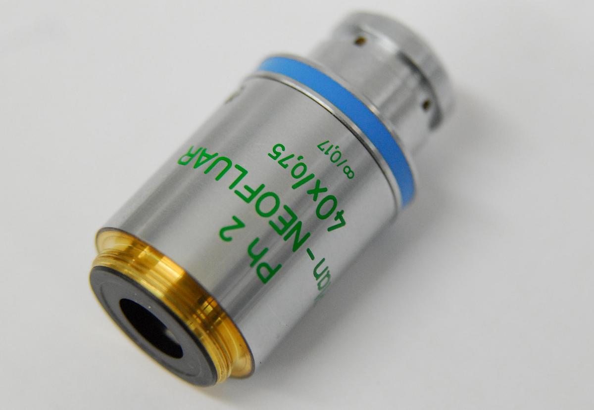 Used Zeiss 440351 Plan-NEOFLUAR Ph2 40x/0.75 Infinity/0.17 Microscope Objective