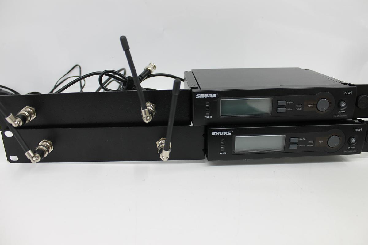 Used Set of 2x Shure SLX4 Wireless Receiver w/ 2x SLX2 Microphones