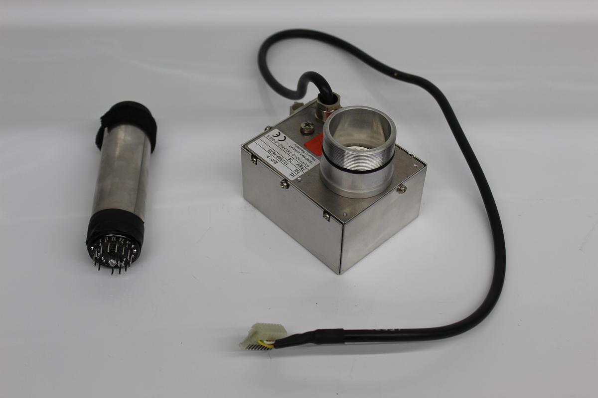 Used EG&G Berthold 20812 LB 9605 LG 163270-1891 Rev 03 Photon Counter Head
