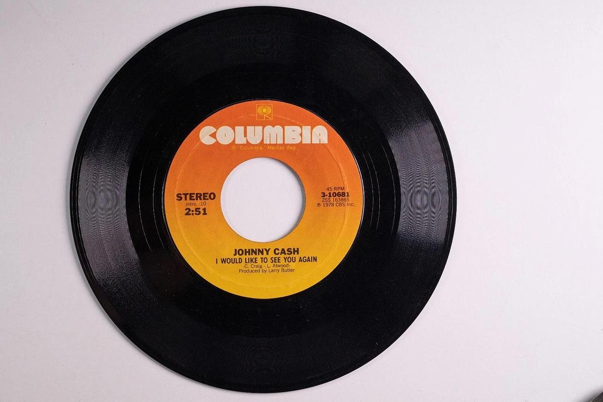 Used Johnny Cash 45 Record Lot of 5 With 33 Special Coin Operator Release