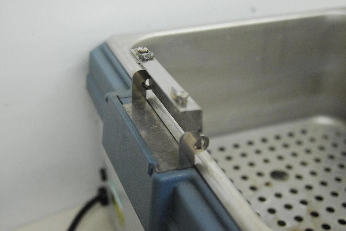 Used Fisher Scientific IsoTemp 210 Water Bath - TESTED