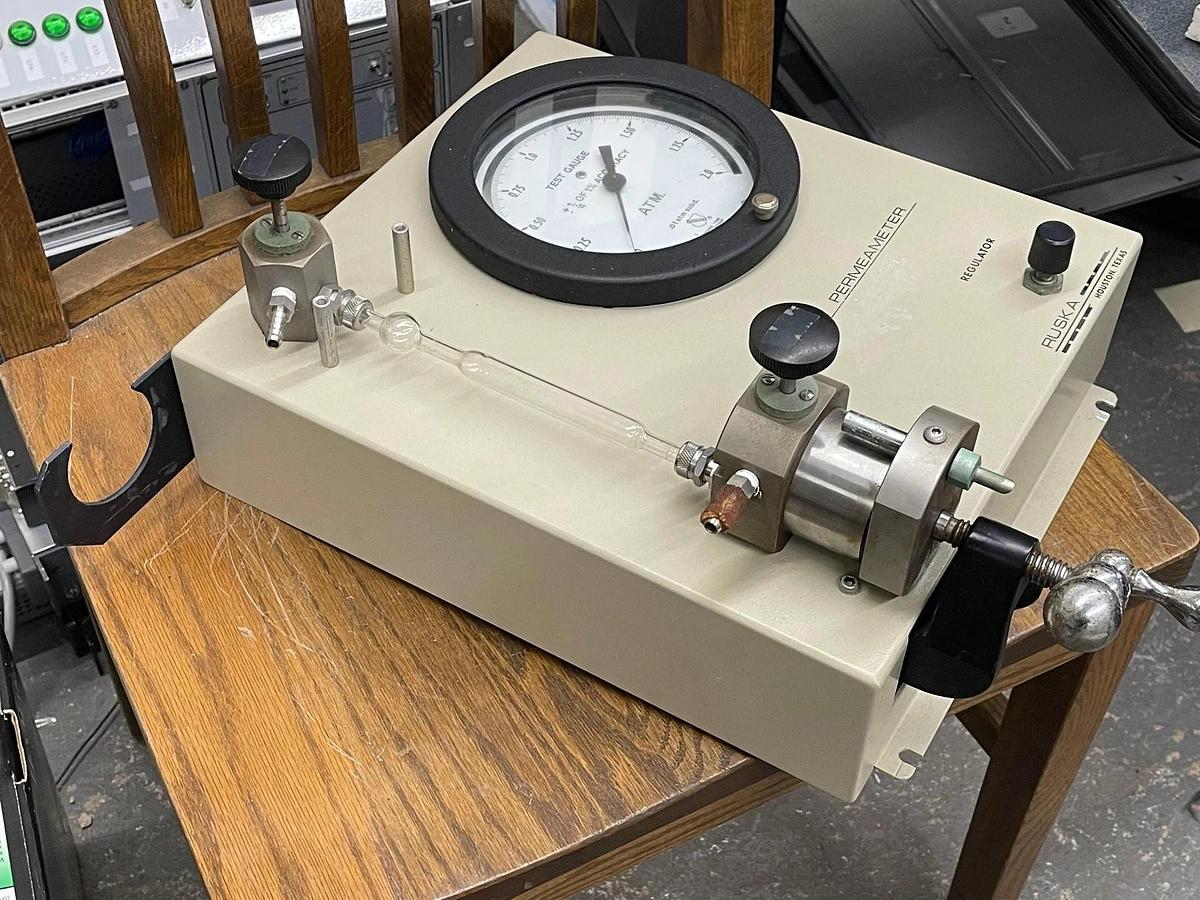 Used Ruska Cat. No. 1013-801 Liquid Permeameter w/ T15110 tube