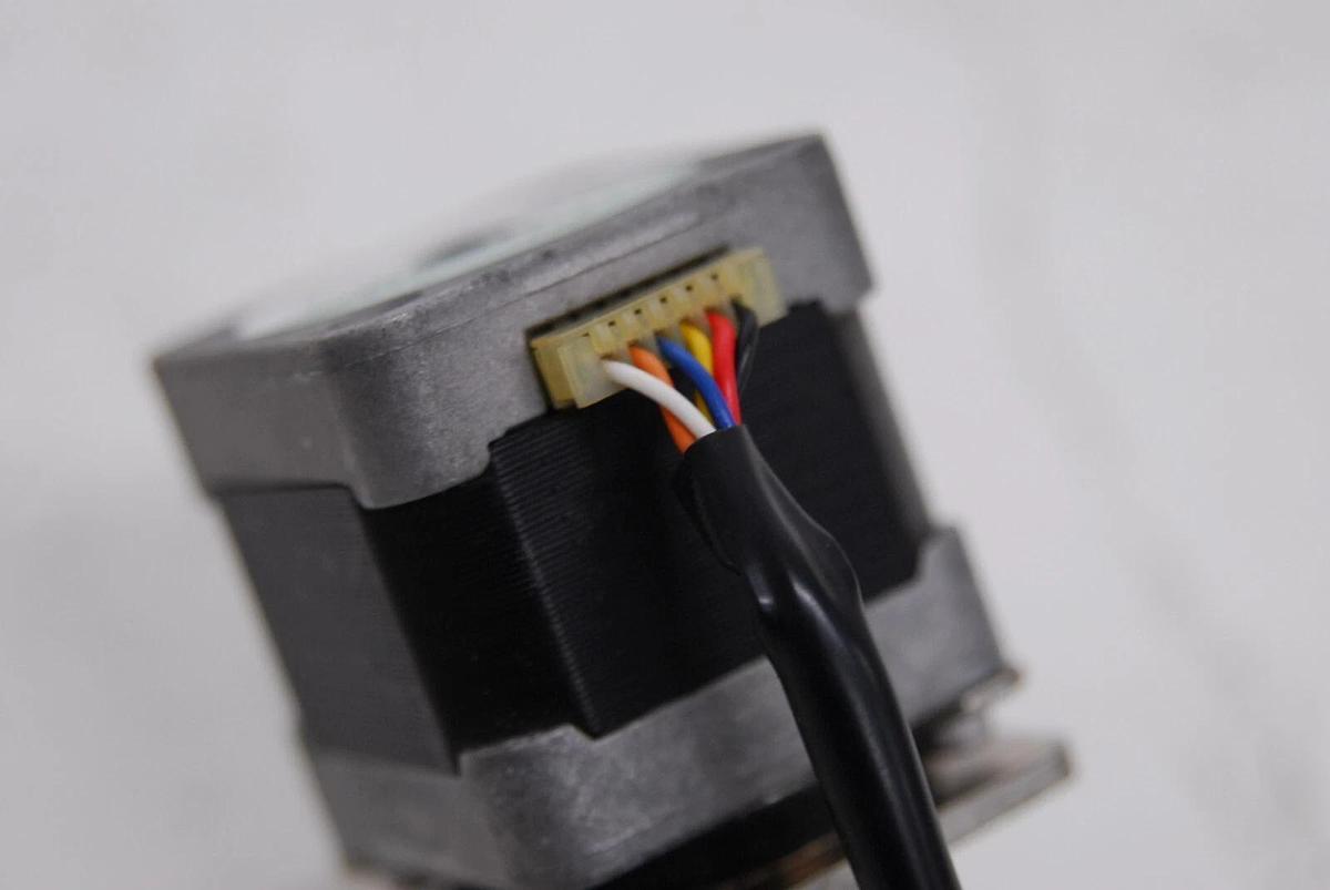 Used Sanyo Denki 103H548-0440 StepSyn Stepping Motor