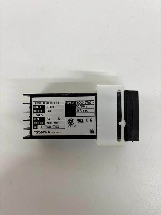 Used YOKOGAWA UT130 TEMPERATURE CONTROLLER
