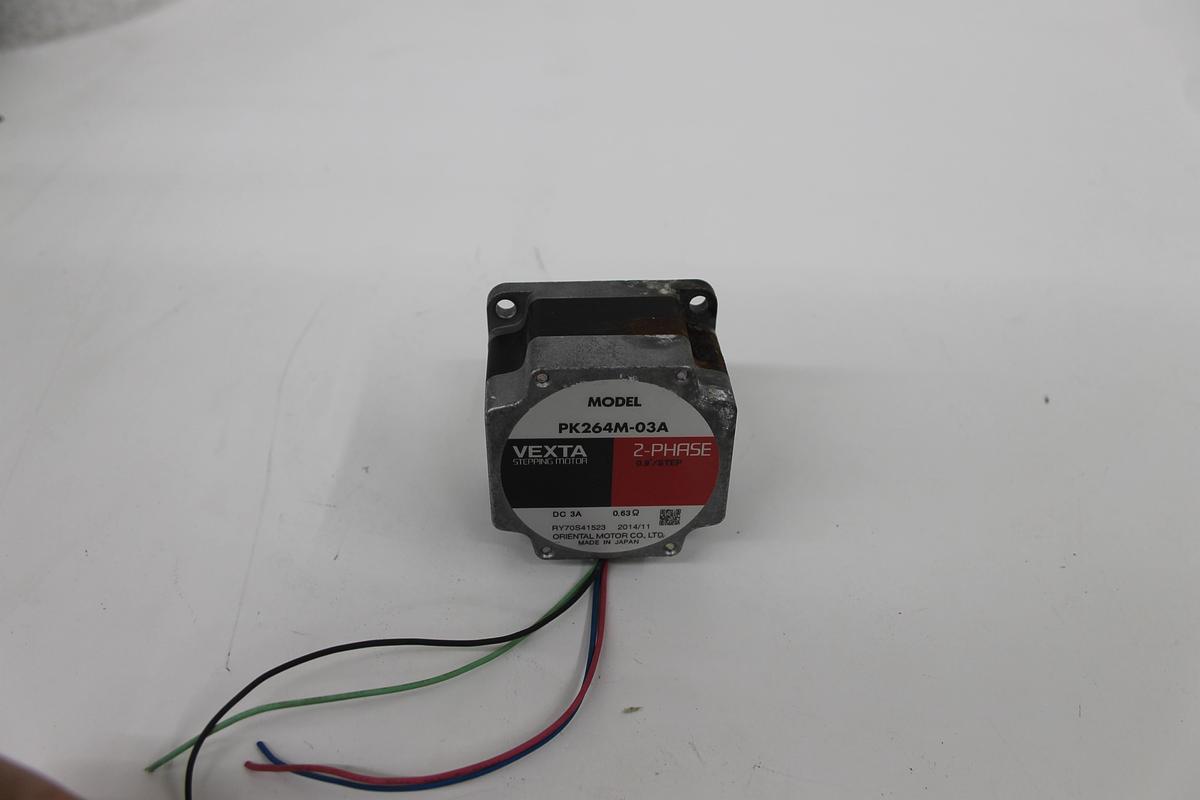 Used Vexta PK264M-03A Stepping Motor