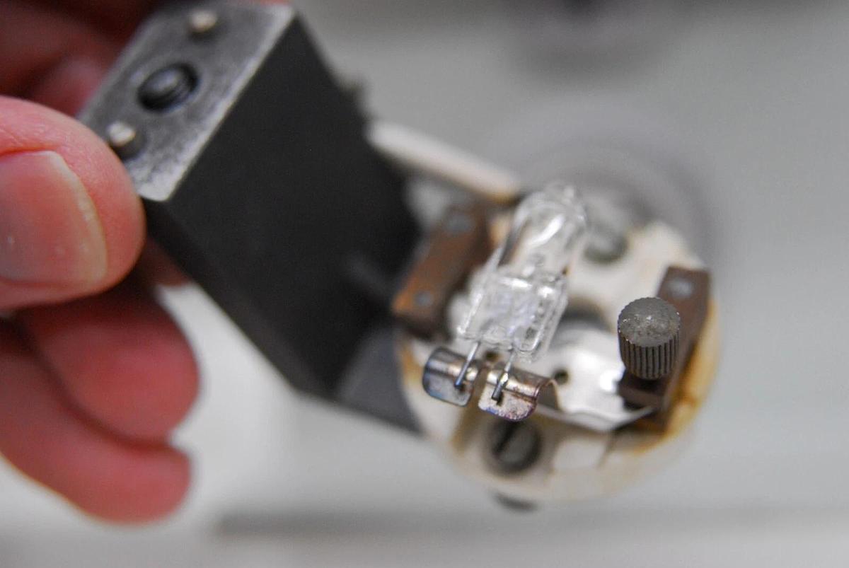 Used Zeiss Jena Jenaval jenalumar - Light Housing W/ Filter Wheel Revolver