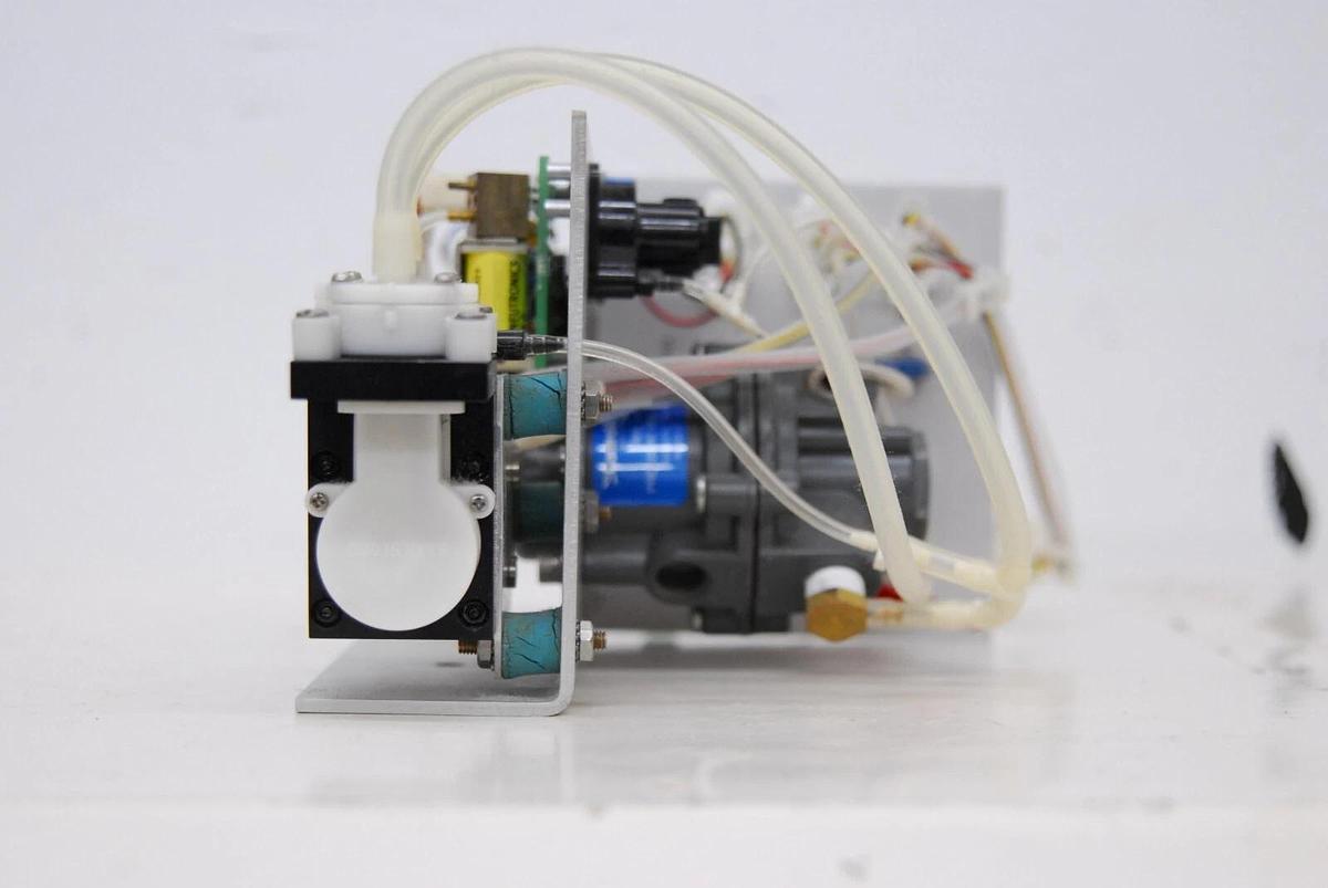 Used Becton Dickinson 03-20107-00 Sample Press REG PCB W/ Assembly (FACSCalibur)
