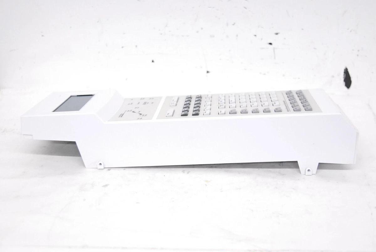 Used Agilent G1530-80000 NA204SD01BA Screen W/ G1575-40100 Keypad (6890N G1540N GC)