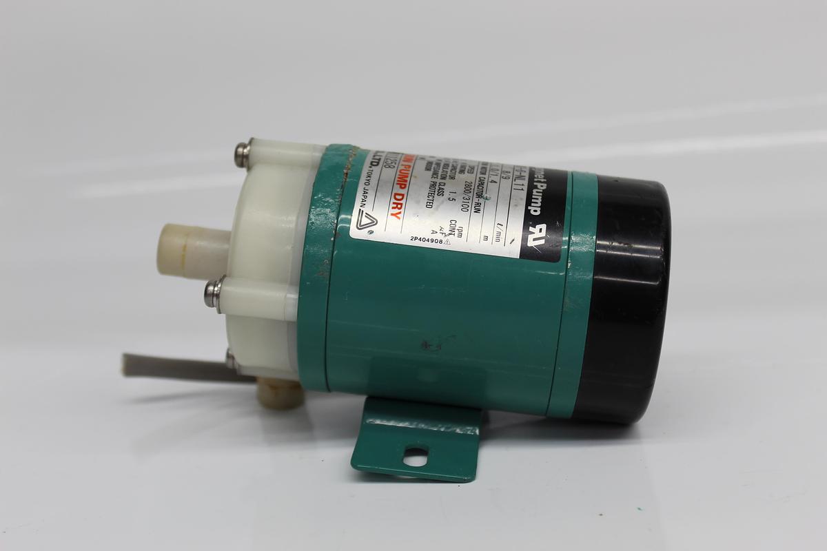 Used Iwaki Magnet Pump MD-6-NL11 Single Phase 100V 0.14A 5W