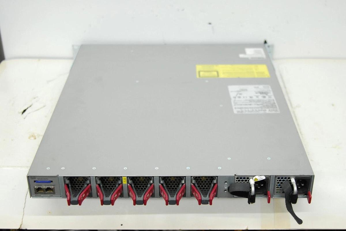 Used Cisco Catalyst 4500-X Series Switch (WS-C4500X-F-16SFP+) W/ Port Uplink Module