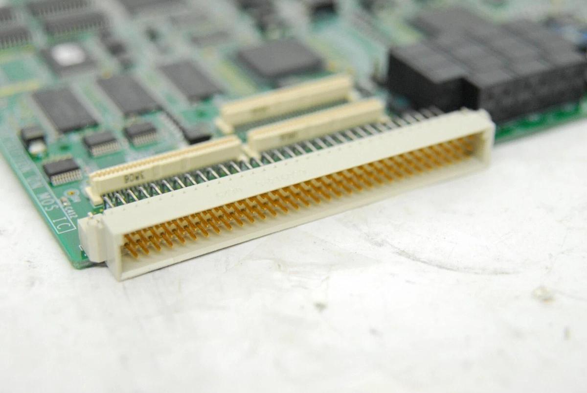 Used Applied Biosystems 3130 - ECPU550 HCD60 271-5818 Control Board