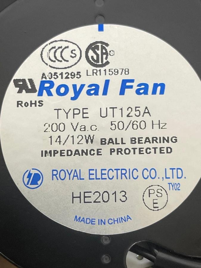 Used Royal Fan UT125A AC220V 14/12W 12CM aluminum frame cooling fan