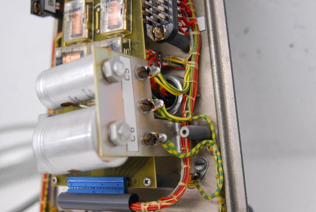 Used Carl Zeiss 305360 STATIVFUSS U OP-MI Power Control Panel