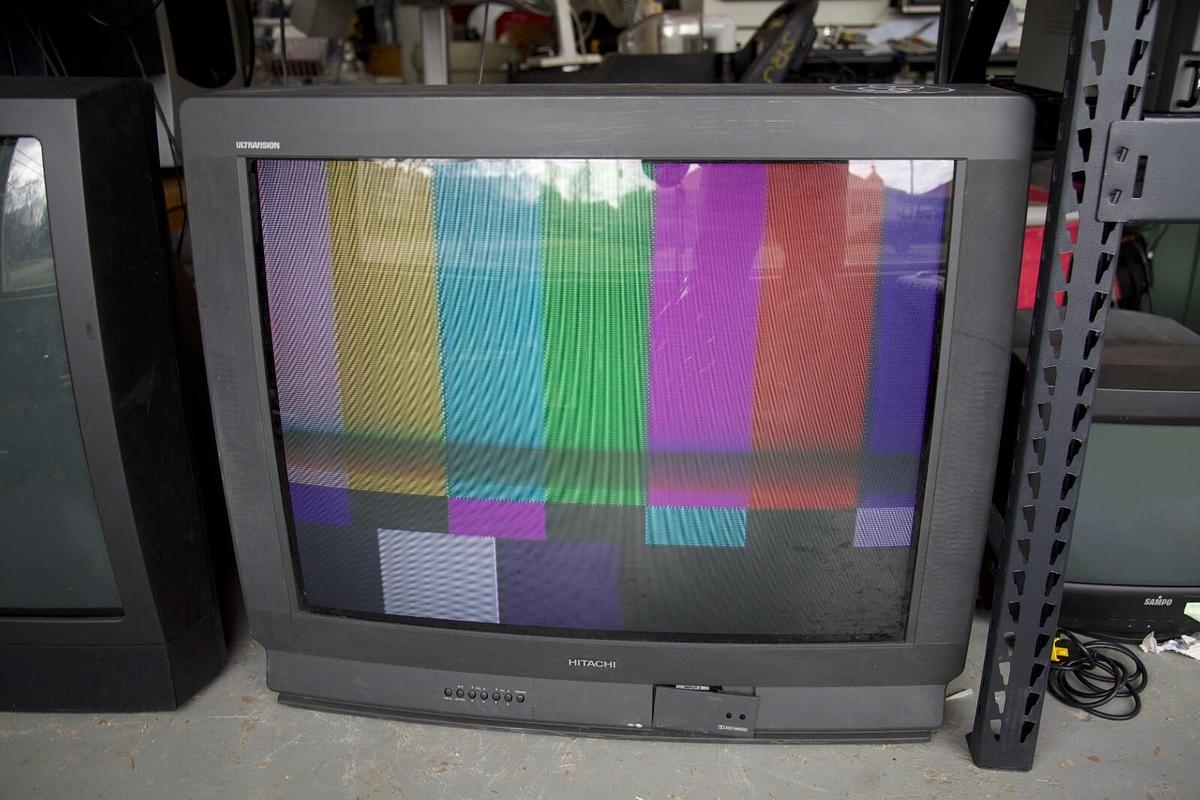 Used Hitachi 35ux70ba 35" Ultravision CRT