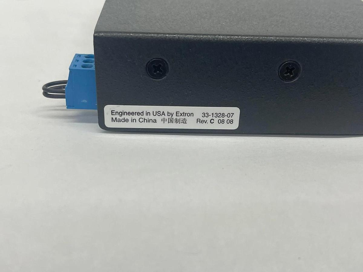 Used Extron VSW 2VGA A