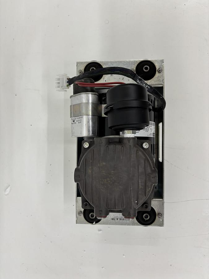 Used FASCO 7185-0085 185B1 Piston Pump w/ Vibration Isolator