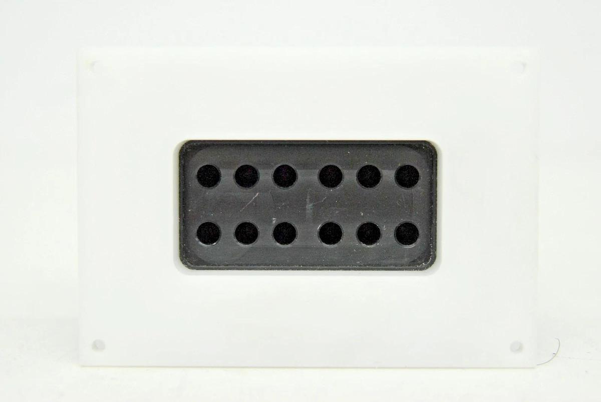 Used T2 Biosystems T2DX Analyzer - 37c Inc. 12 Well Assembly 71-04929