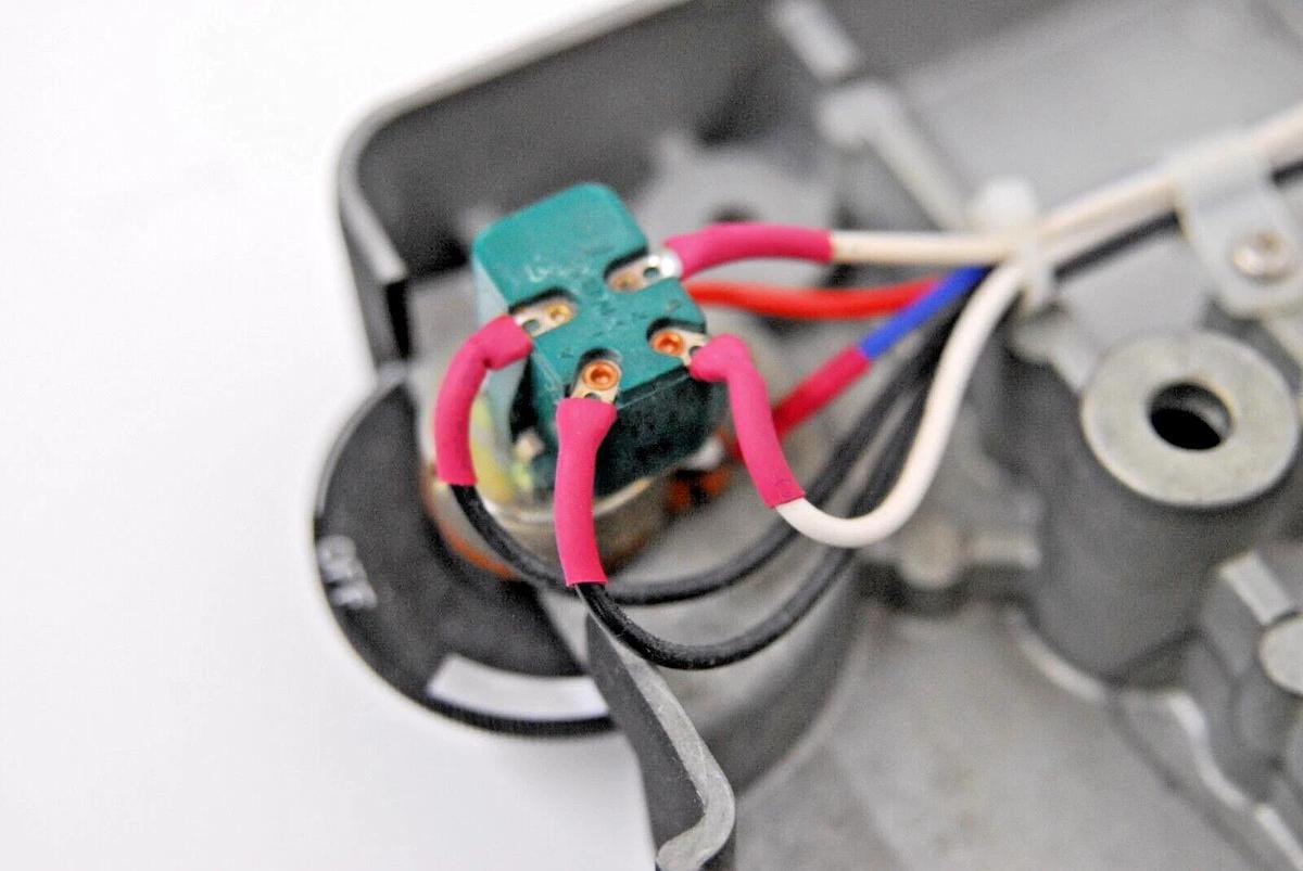 Used Nikon Diaphot TMD Inverted Microscope Body W/ Electronics, Coarse/Fine Focus