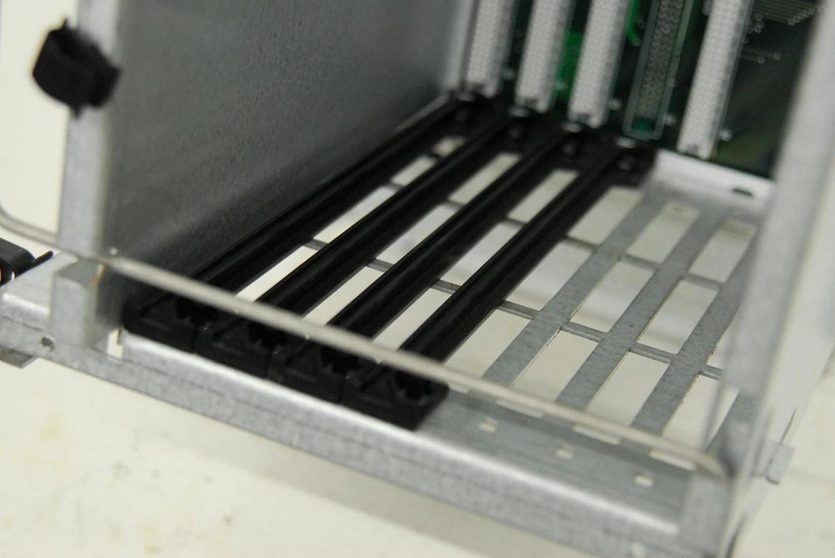 Used ABB 3HAB6372-1 DSQC 330 Controller Backplane