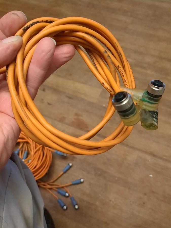 Used ESCHA 4-PIN Right angle FEMALE/straight MALE 1M (3ft) CABLE - CAN Devicenet