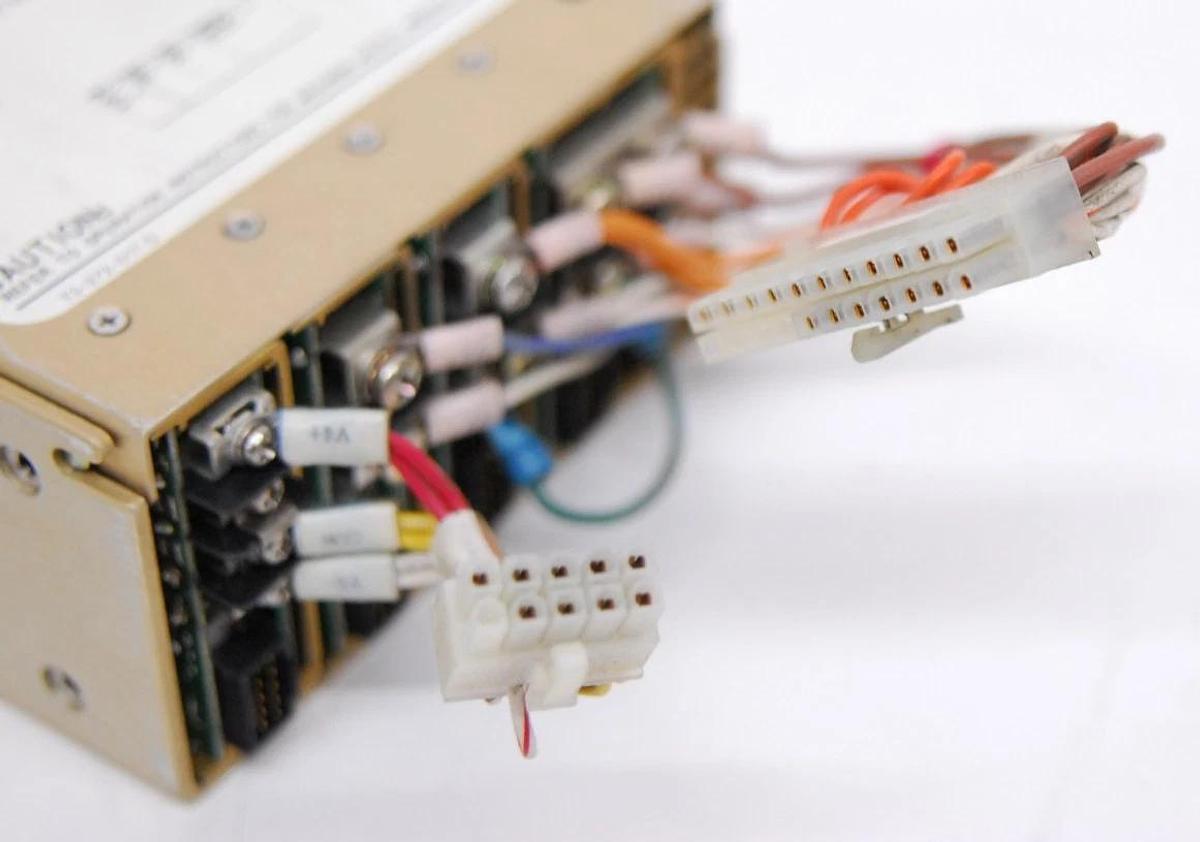 Used Astec MP6-2Q-1E-1Y-4NN-05 73-560-0732 5 Output Power Supply (Thermo TSQ Quantum)