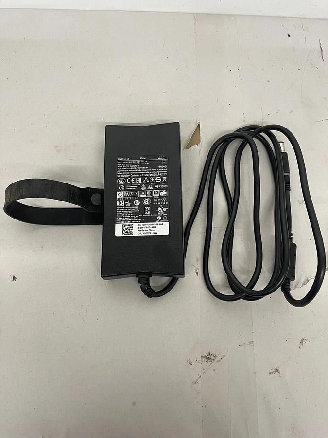 Used DELL AC POWER ADAPTER DA120PE1-00 130W LAPTOP CHARGER 19.5V