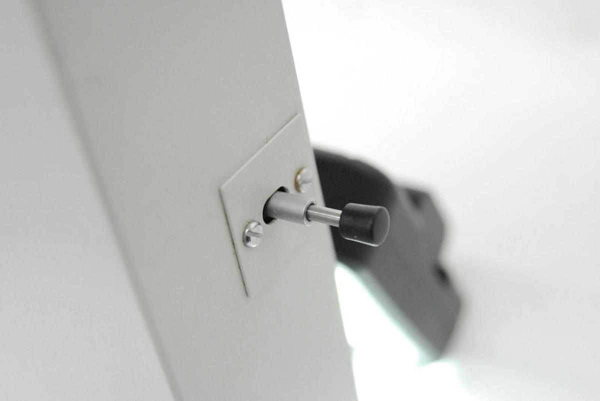 Used Leitz 513578 Dual Observation Asymmetric Discussion Tube W/ Head, 2x Eyepieces