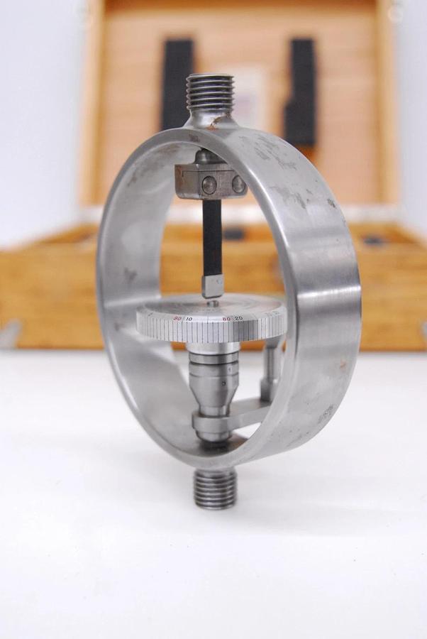 Used Morehouse 2000 LB Capacity Proving Ring W/ Case