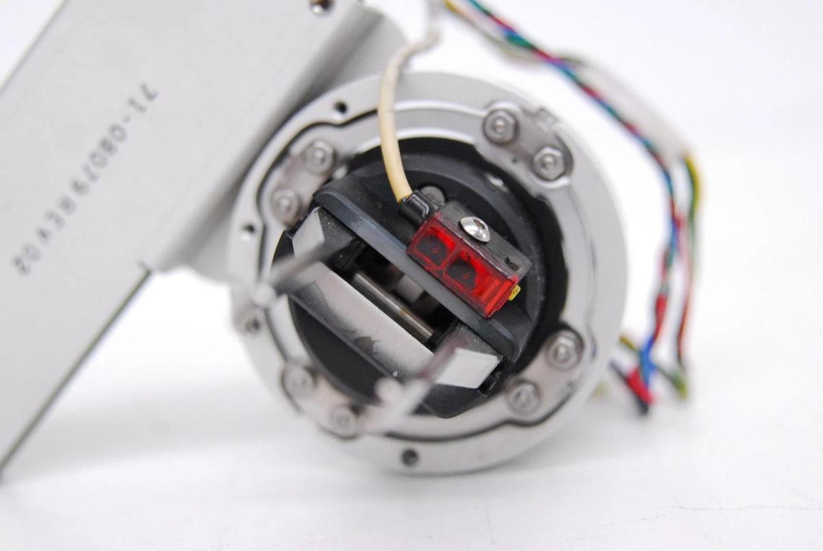 Used T2 Biosystems T2DX Analyzer - Gripper Assembly 71-00496