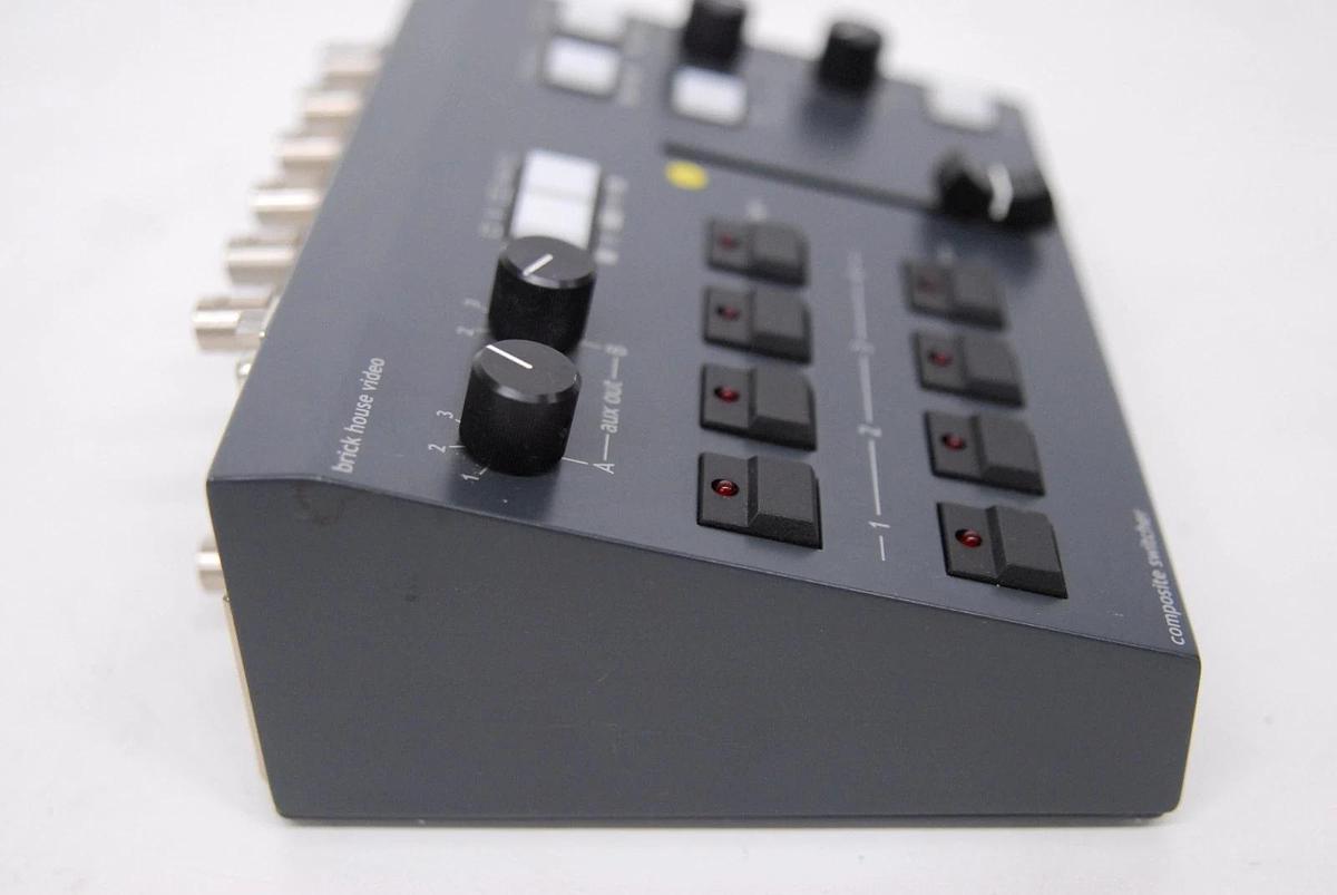 Used Brick House Video VTB-2A Composite Switcher w/ Power Adapter - TESTED
