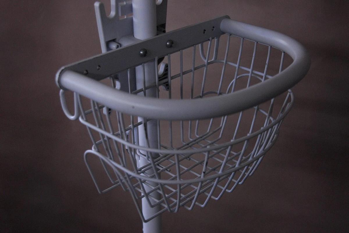 Used Welch Allyn 45NTO Vital Signs Spot LXi Patient Monitor W/ Stand