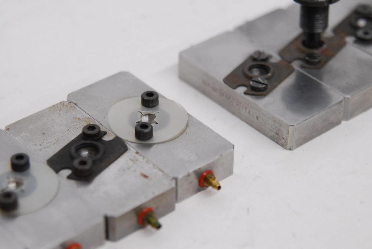 Used Air Bearing - 68mm x 30mm x 12mm Flat Rectangular (Torino Mager) - Lot of 12