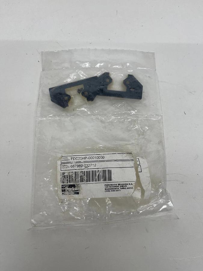 Used Parker GDL Cassette (FDC25HP-00010000) Full Profile Snap-on Wipers - NEW