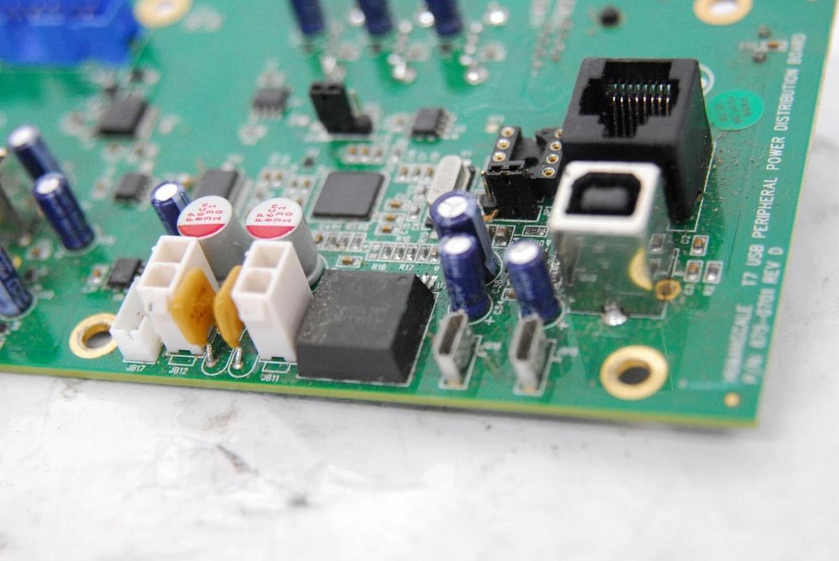 Used Humanscale 675-0701 675-1086 T7 USB Peripheral Power Distribution Board