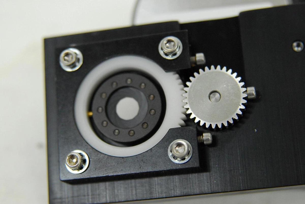 Used Thermo Nicolet 6700 - Aperture Assembly