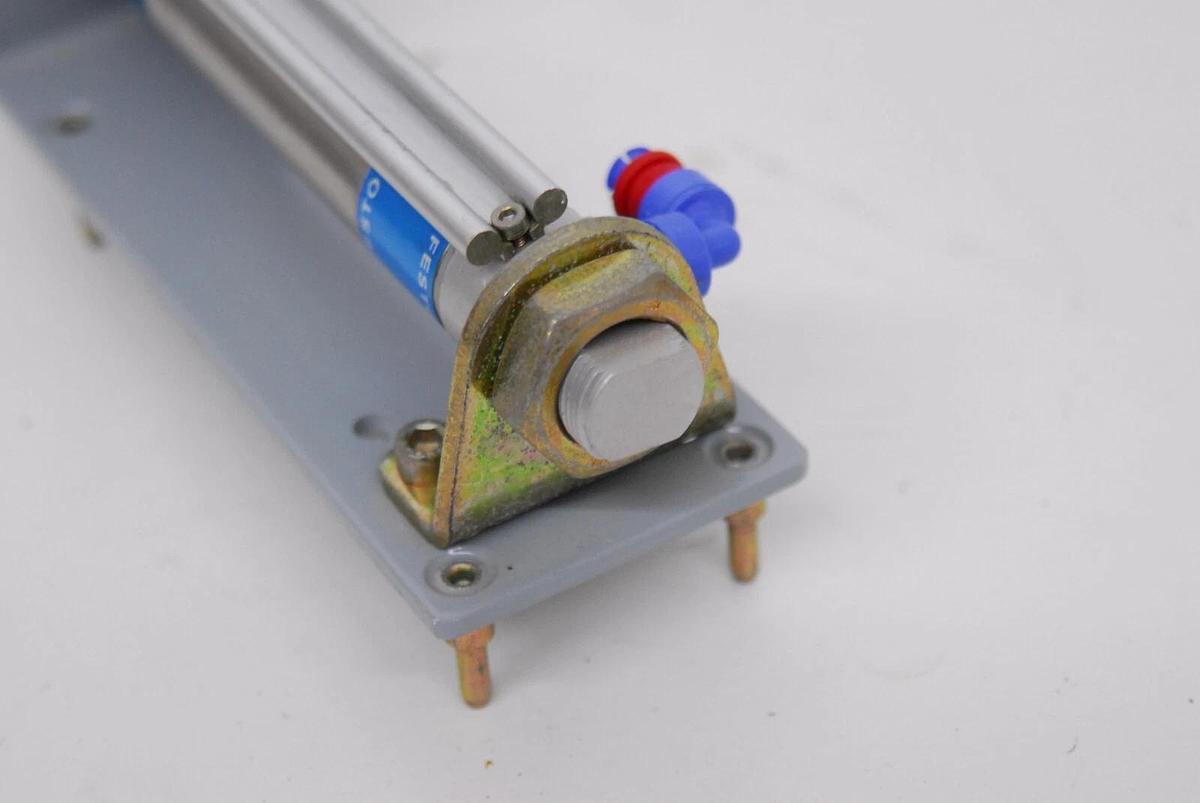 Used FESTO DIDACTIC DSNN-25-100PPV-A Pneumatic Cylinder