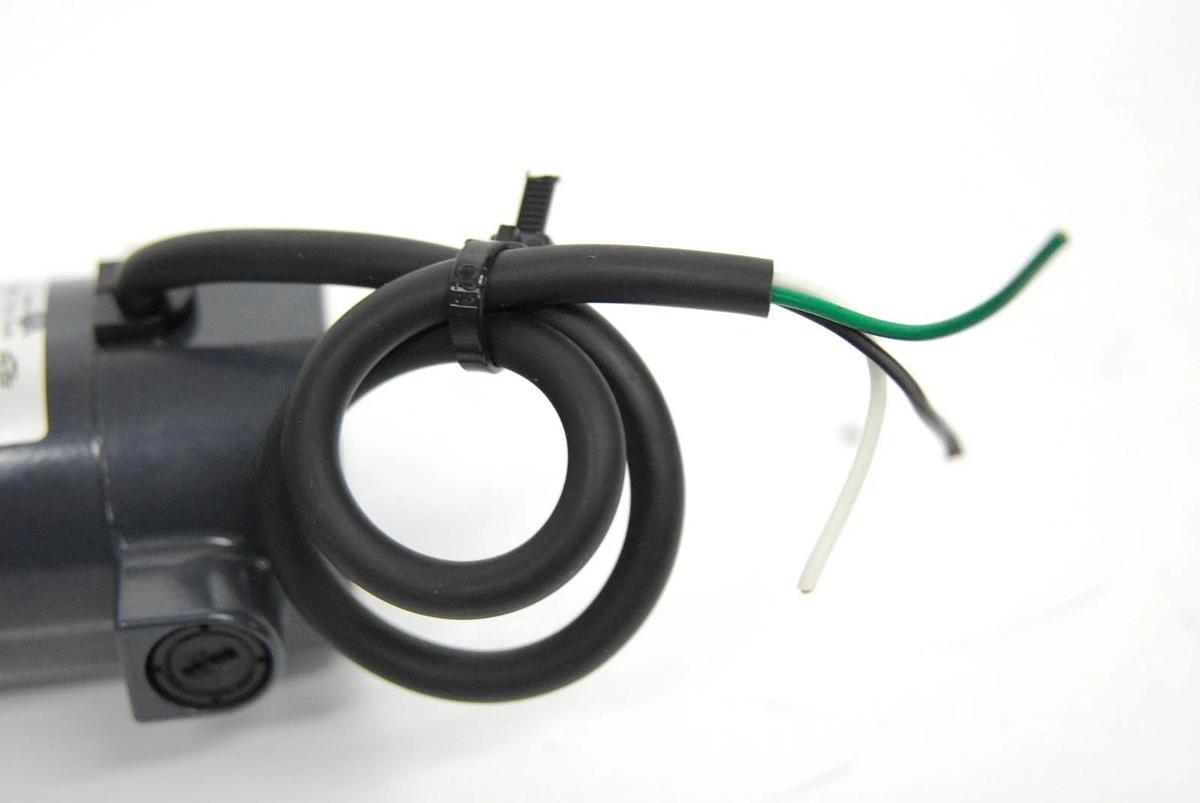 Used SPG S6D18-90D(OF41) 90V 18W (0.024HP) 0.024HP DC Permanent Magnet Motor