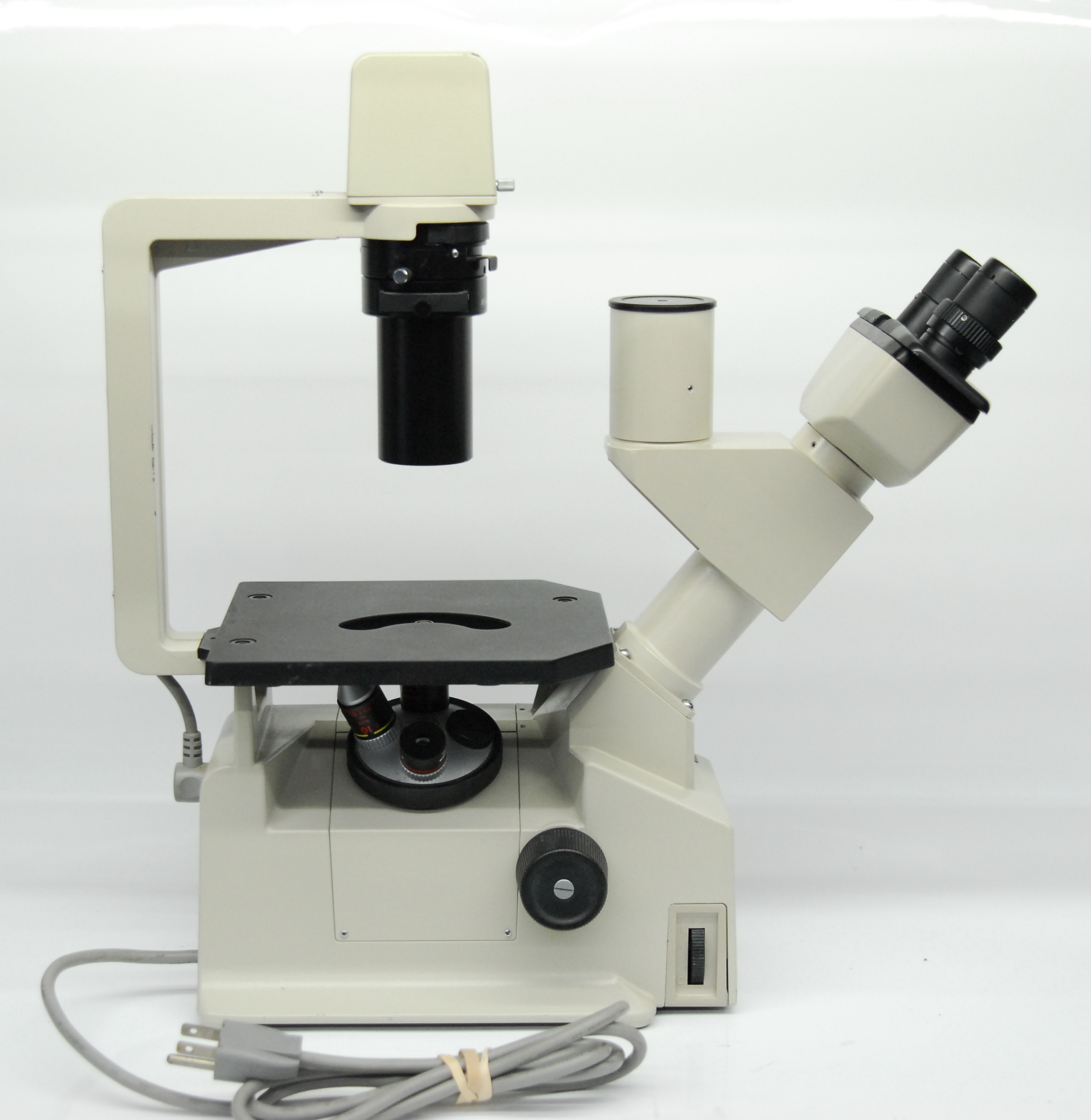 Used Nikon TMS-F Inverted Trinocular Microscope w/ Ph1 Ph2 4x 10x 40x Objectives