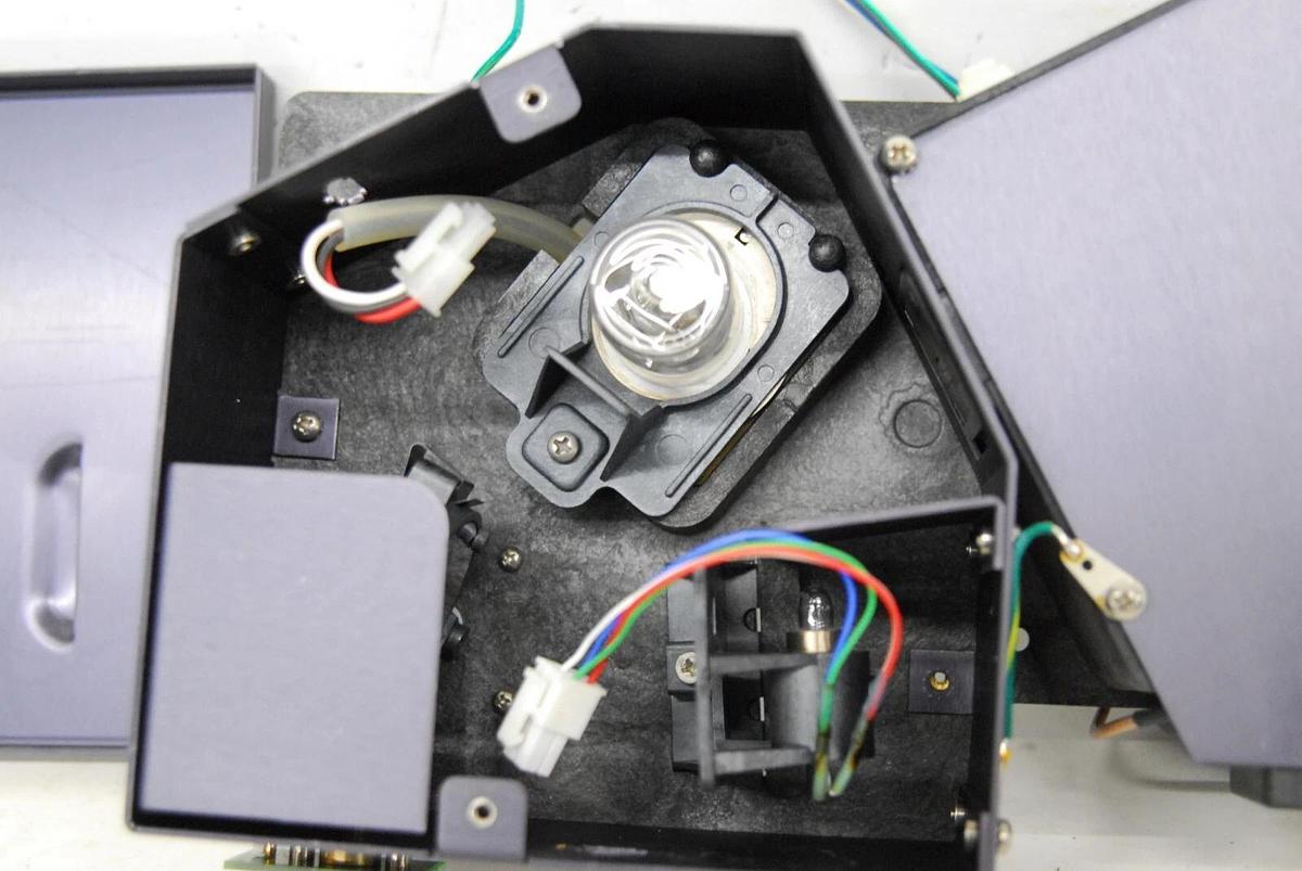 Used Beckman DU 530 - Lamp, Slit, Filter Wheel Assembly