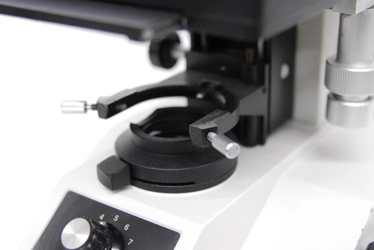 Used Leica ATC 2000 Microscope Body (498) W/ Stage